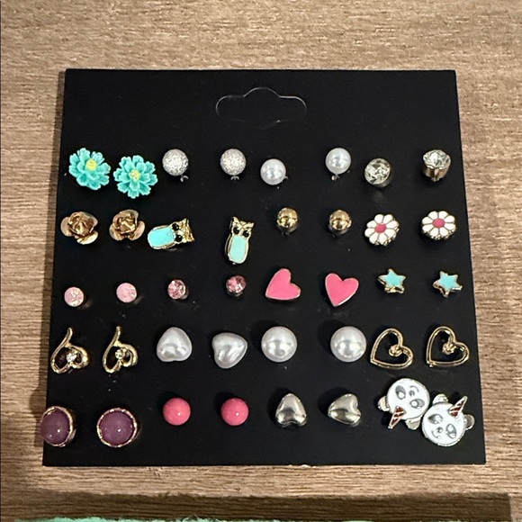 Colorful Assorted Earring Set - Picture 2 of 9